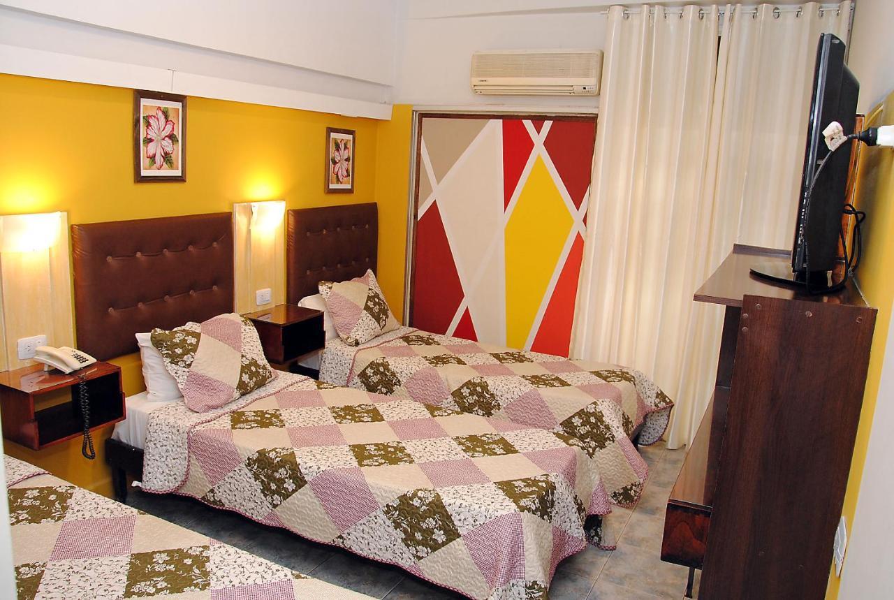 Hotel Inti Huasi San Fernando del Valle de Catamarca Bagian luar foto